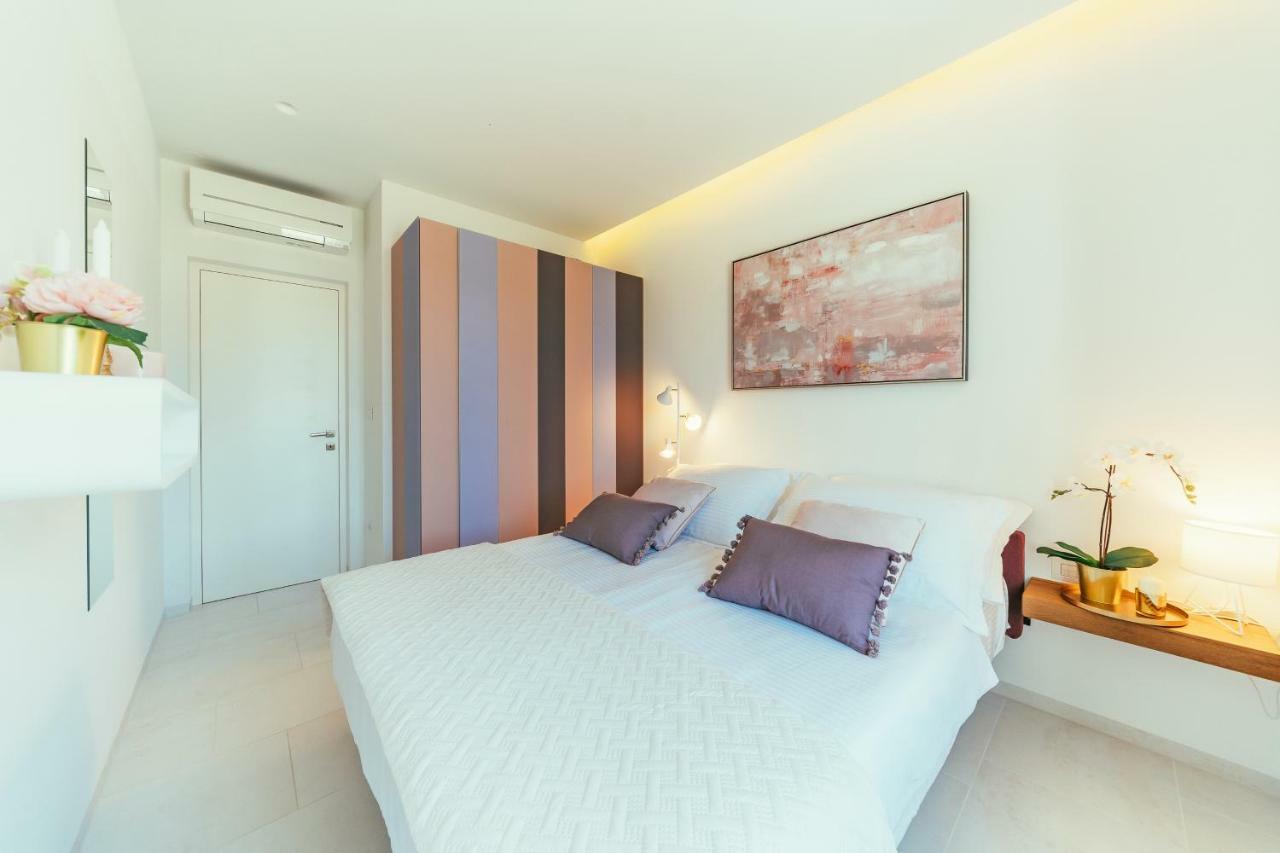 Unique Luxury Designers Apartment Right Next To The Beach Sukošan Extérieur photo